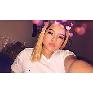 Meet your Posher, Aide hernandez